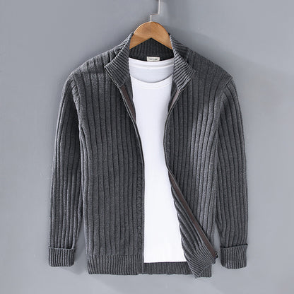 Ribstrikket cardigan
