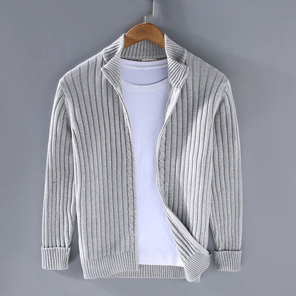 Ribstrikket cardigan