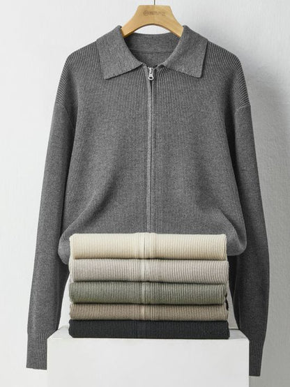 Striktrøje med Lynlås & Krave