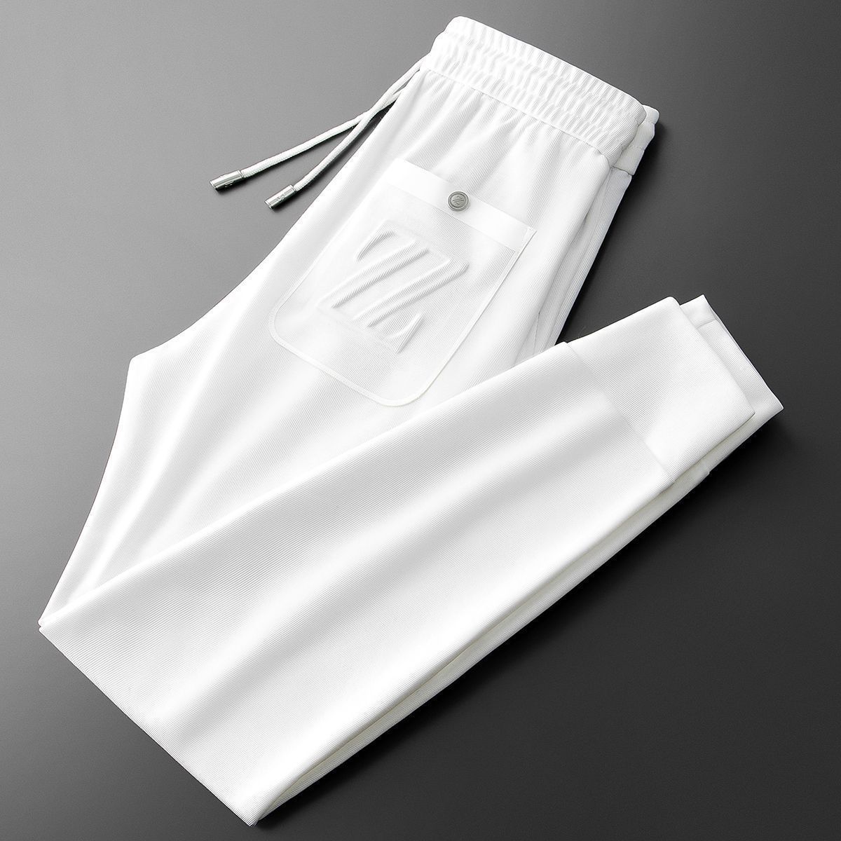 Sporty jogpants med broderi